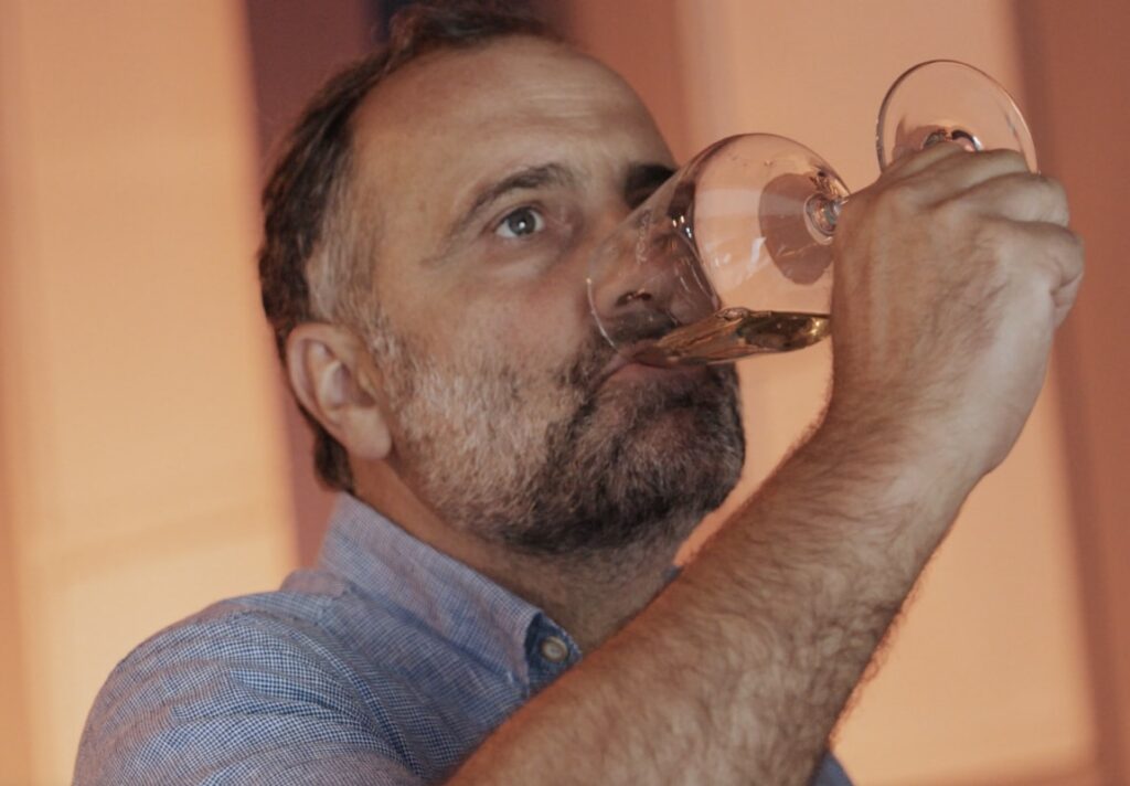 Juan Carlos Vázquez Abal, técnico del Evega, enólogo y bodeguero en Bodegas Carballal y miembro del panel de cata de la D.O. Rías Baixas 