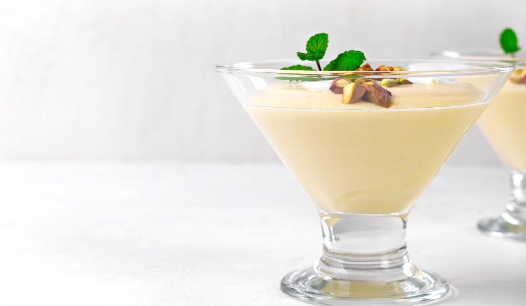 Sabayón de mango con Rías Baixas Condado do Tea