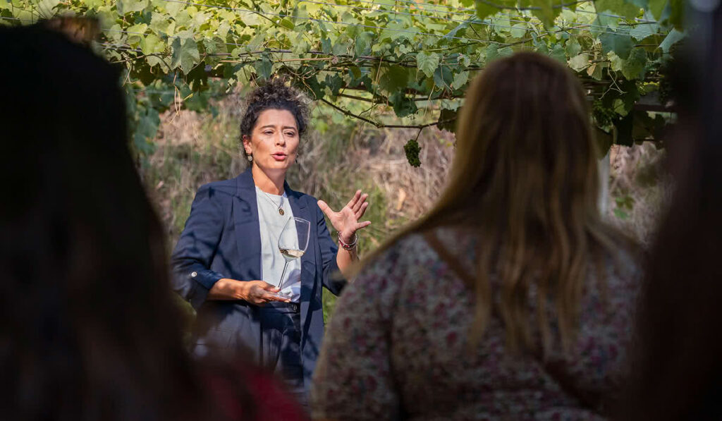 Ursula González, responsable de Enoturismo, Eventos y Relaciones Públicas en Bodegas Vionta